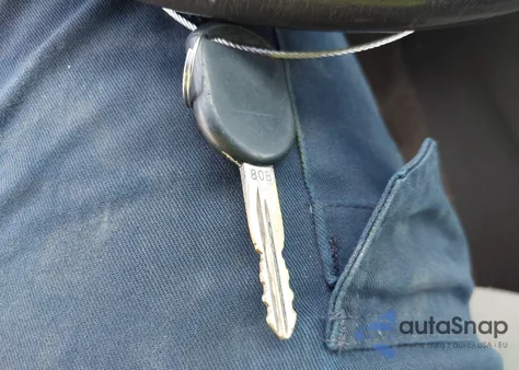 2006 Ford Escape Xlt/Xlt Sport z USA, uszkodzony, nr VIN 1FMYU93186KA84383